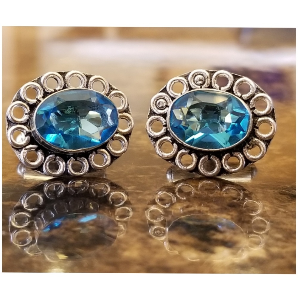 Genuine, Blazing Blue Topaz Cufflinks - Picture 1 of 4